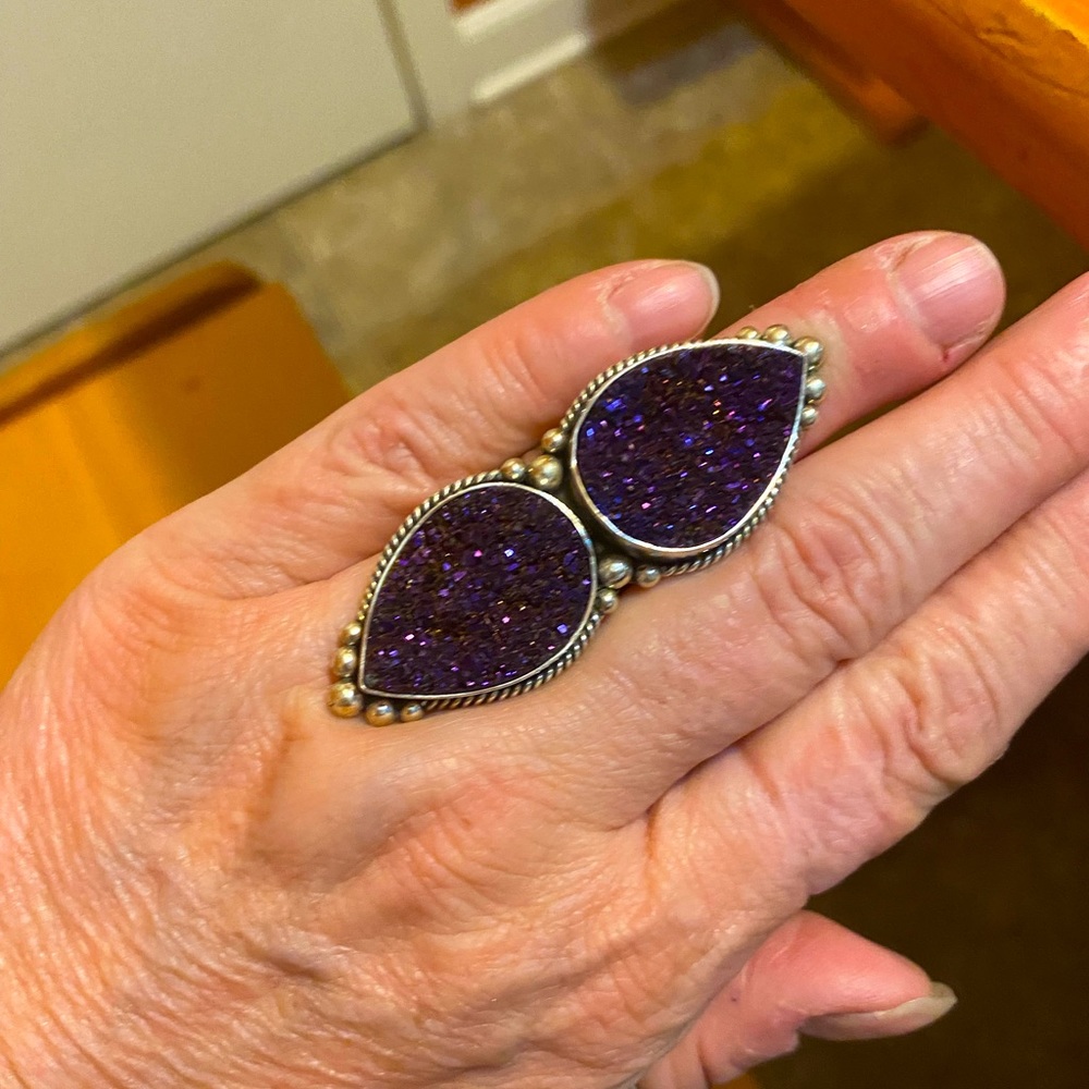 Beautiful purple druzy ring